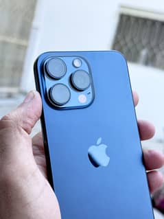 iPhone 15 Pro Max jv 256 box with cable 321cc