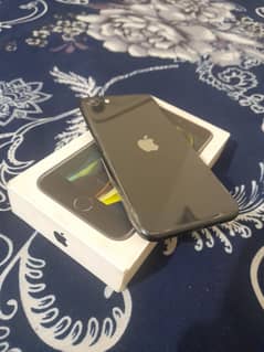 Iphone Se 2020 Just Like New Iphone with box