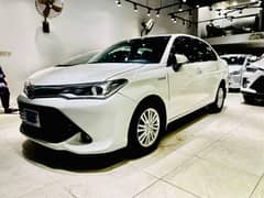 Toyota Corolla Axio 2016