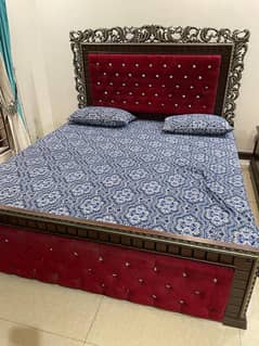 1 bed 2 side tables urgent for sale, urgent contact, 03224901500, used