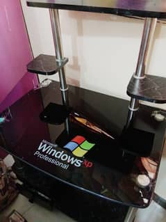 Computer table