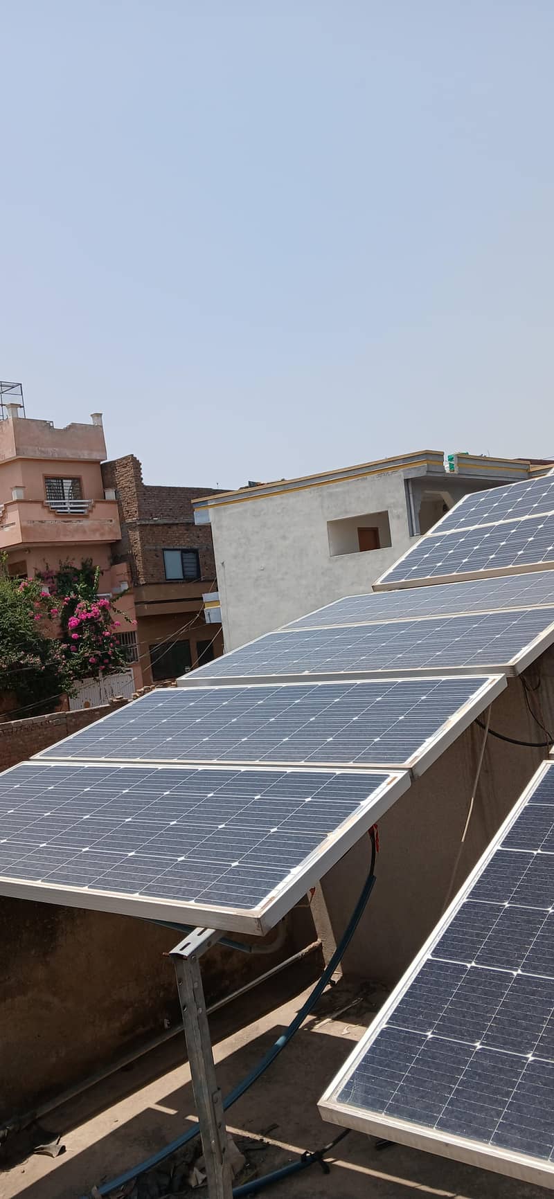 Solor palates, With stands. and Mppt Controller. 2