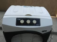 Cooler sale in best condition
