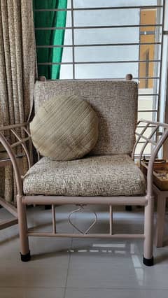 Iron Large Sofa Chairs with Centre Table