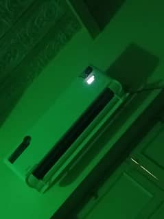 new ac just 5 to 6 days used