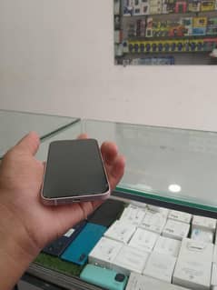 iphone 13 brand new condition 10/10