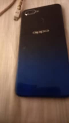 OPPO F9 Pro