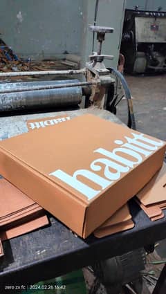 CORRUGATED CARTON BOXES