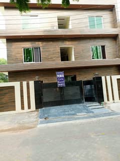 Premier Girls Hostel Near UCP University & Shaukat Khanum
