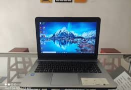 ASUS VIVOBOOK MAX