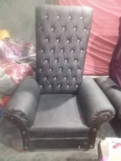 Bedroom chairs with coffee table