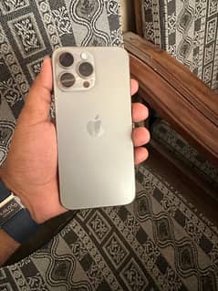 Natural Titanium  Iphone 15 pro max  Non Pta