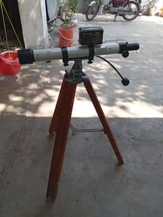 Vixen astronomical telescope D = 60.  F = 700 Japan made