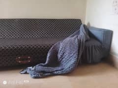 Sofa come bed