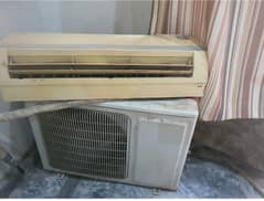 Dawlence 1 ton split AC