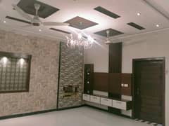 12 MARLA BRAND NEW EXCELLENT GOOD CONDITION LUXURY UPPER PORTION HOUSE FOR RENT IN TULIP BLOCK BAHRIA TOWN LAHORE