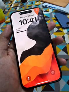 iphone 15 10/10 condition