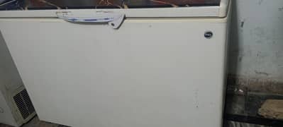 pel deep freezer All okay original hai SB koch