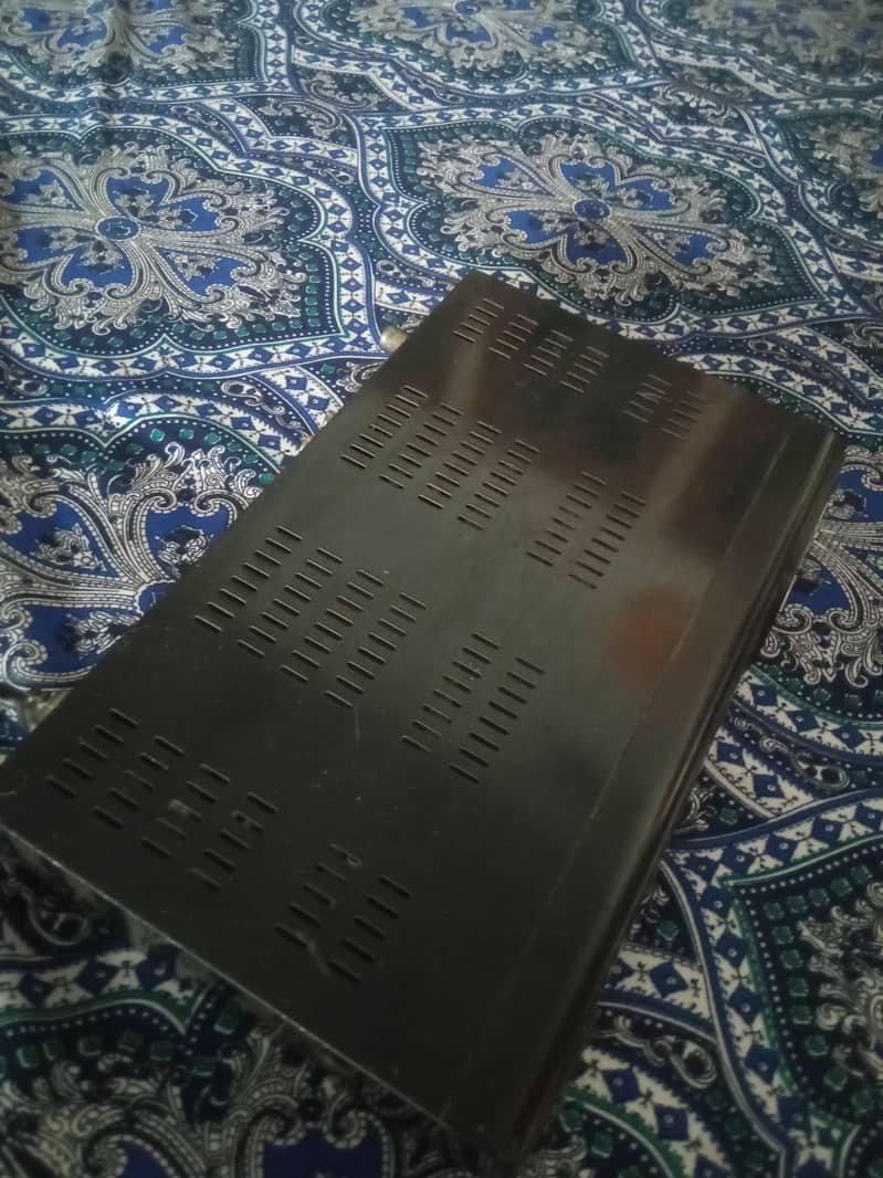 dish receiver for sell 10.10 condition only 2 month use 1