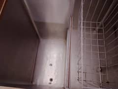 warnty m ha koi kharbi nh ha inventor freezer ha 2 sal s Kam huay han