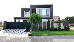 1 Kanal Ultra Modern House