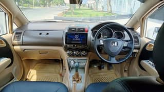 Honda city 2006 Perfect condition white color