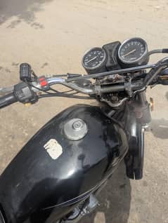 Suzuki 150cc 2013 Karachi Num