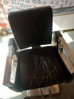 hair saloon chairs