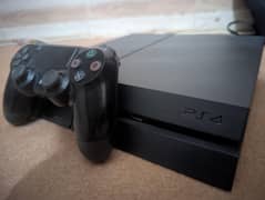 PS4 & Original Controller