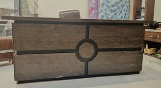 office table for sale urgent