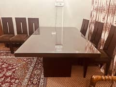 Wooden dinning table for sale.
