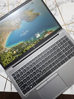 Hp ZBook Firefly G7 - NVIDIA P520 (4GB GDDR5 Dedicated) | 15.6 inch