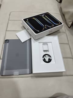 iPad Pro 13-inch (M4) Wi-Fi + Cellular 256Gb