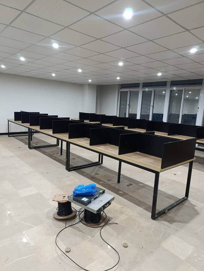 Workstations / Executive Tables / Reception Counters / Reception Count 3