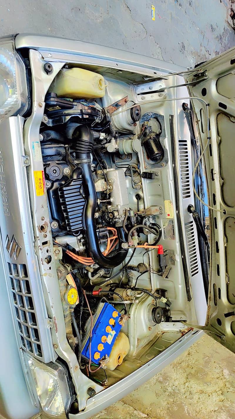 mehran vxr 17A model enjun waterdroping 10%10 condition tayers new all 10
