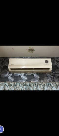 gree 1 ton ac 03234234279