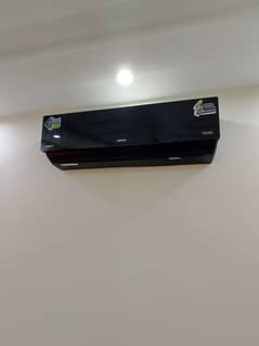 Homage inverter A/C 1.5 ton crystal series