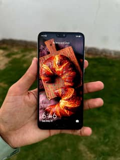 Huawei P20 Pro (6 128) GOOD CONDITION ( SALE & EXCHANGE POSSIBLE)