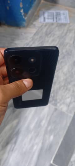 Infinix smart 7 8/128  with box charger