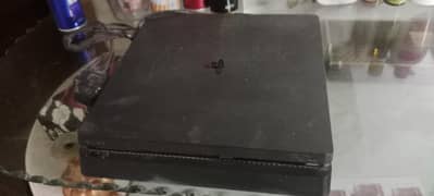 Ps4 slim