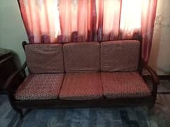 3 seater sofa and 2 chairs