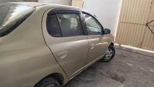 Toyota Platz 1999