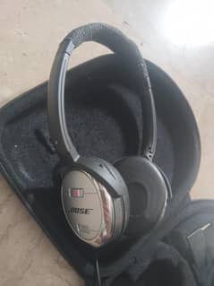 Bose QC3 acoustic noice cancelling Headphones