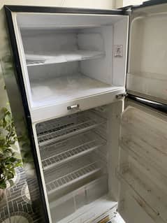 Singer hi cool fridge