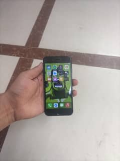 I phone 7  Pta 128 gb