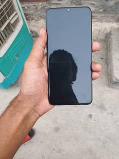 one hand use