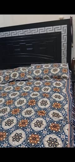 king size bed