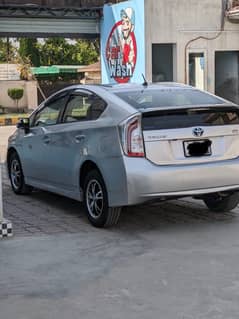 Toyota prius 2014 model import 2018