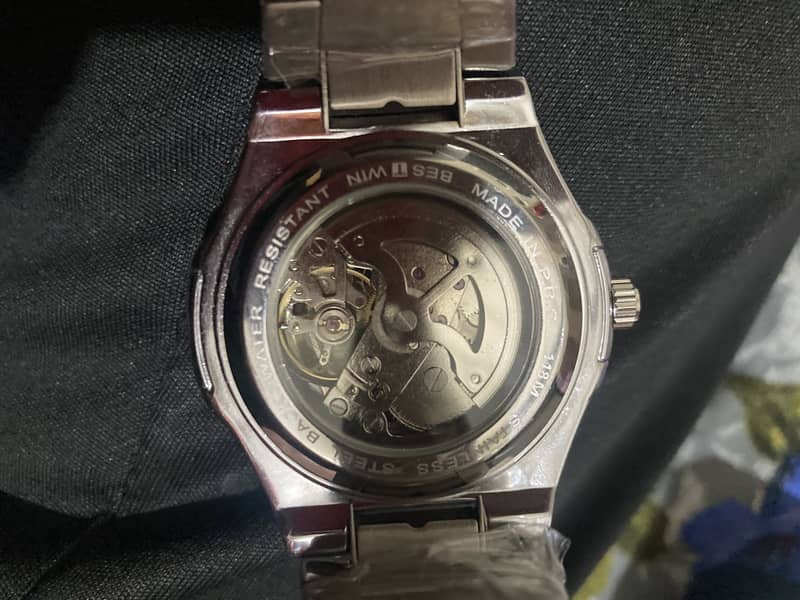 PP Automatically Watch 1