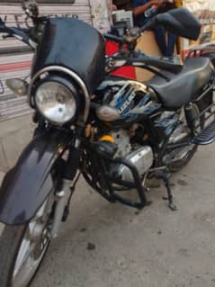 Suzuki GS 150 se